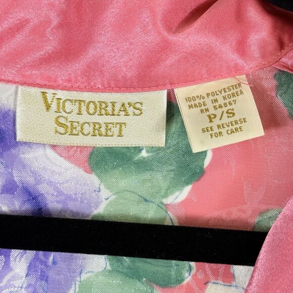 Victoria's Secret Vintage Pink Floral Satin Sleep Lounge Shirt Top Women's Small - Picture 6 of 6